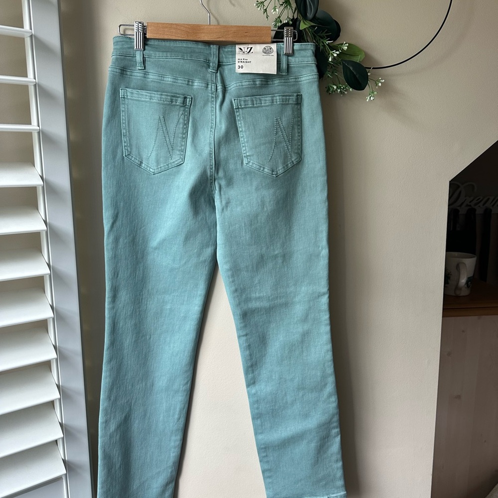Nic+Zoe Mid Rise Jeans NWT - Picture 7 of 9